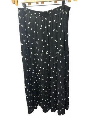 Nine West Black Maxi Skirt White Floral Print Size Large Side Slit Cottagecore
